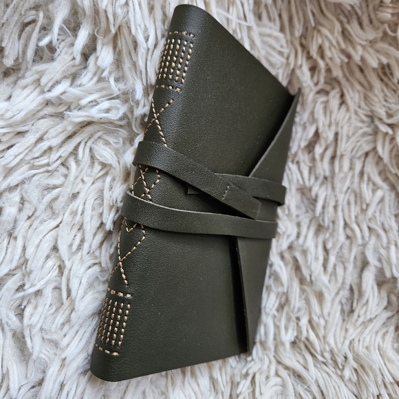 Fringe Studio Notebook 240 Dotted Pages Olive 6.5x4.5" Vegan Leather - Picture 3 of 9